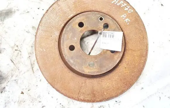 Mercedes-Benz E W212 Front brake disc ventiliuojamas