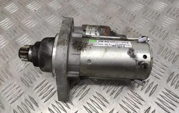 Volkswagen Golf VI Starter motor 0AM911023B