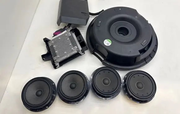 Seat Arona Audio system kit 6C0035621
