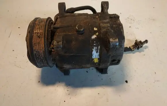 Citroen C5 Air conditioning (A/C) compressor (pump) 1136290 1002108