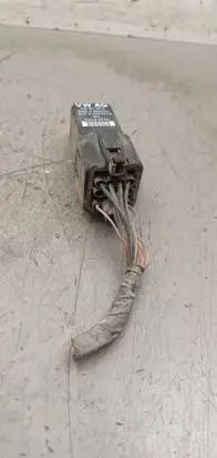 Volkswagen Caddy Other relay 038907281D L051299023A 038973721B
