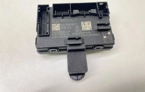 Skoda Kodiaq Door control unit/module 5Q4959592P A2C7770840300