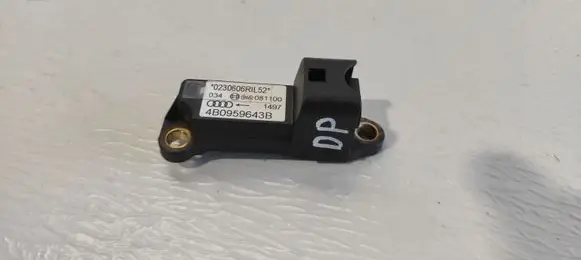 Audi A6 S6 C5 4B Airbag deployment crash/impact sensor 4B0959643B 1497 0230606RIL52