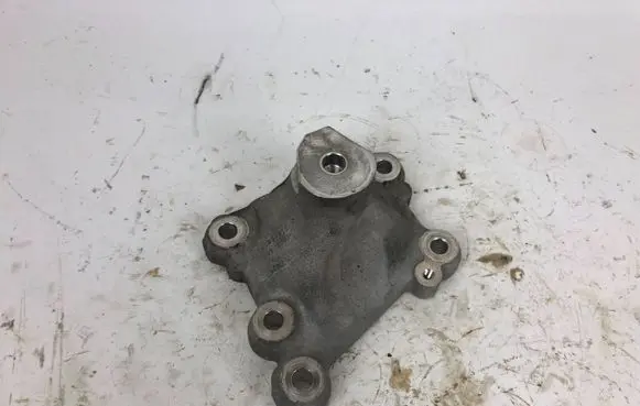 Porsche Macan (95B) Engine mounting bracket 94611521131