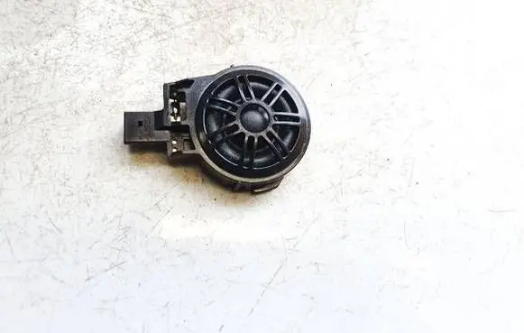 Tesla Model Y Front door speaker 107974100a 1079741-00-a