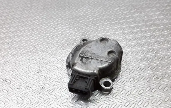 Camshaft position sensor