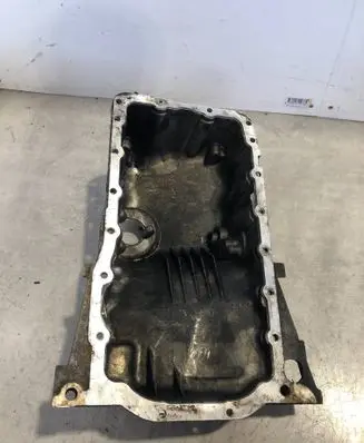 Volkswagen PASSAT B5.5 Oil sump 06B103603AQ