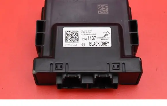 Opel Insignia A Engine control unit/module ECU 13521137