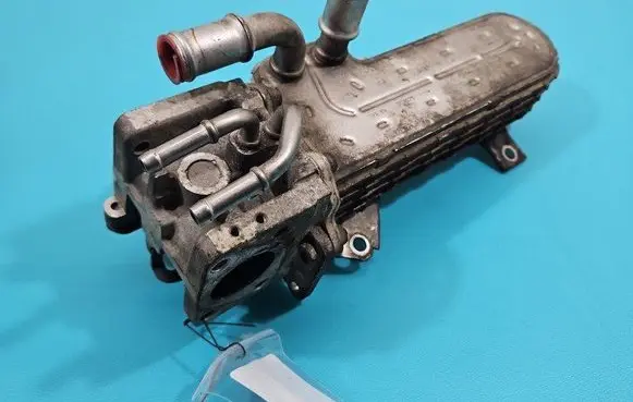Skoda Octavia Mk2 (1Z) EGR valve cooler 038131513AD IMPRK1509344