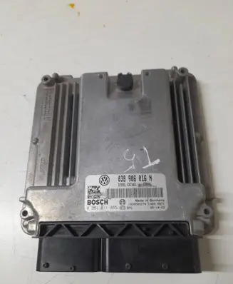 Volkswagen Transporter - Caravelle T5 Engine control unit/module 038906016N 1039S05274 0281011855