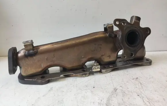 Mercedes-Benz C AMG W205 Exhaust manifold P651140027 965114002B
