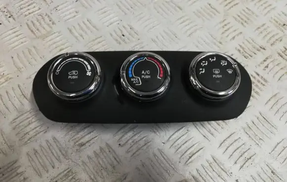 Jeep Renegade Climate control unit 07356461040 838744Z