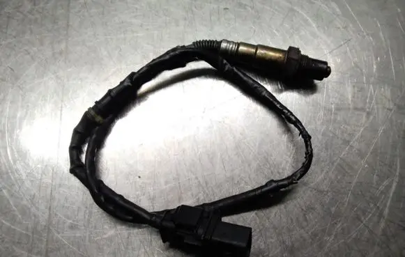 Volkswagen Transporter - Caravelle T5 Lambda probe sensor 070906262