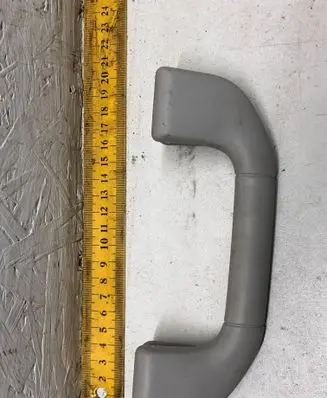 Mercedes-Benz E W212 Front interior roof grab handle A2048100051