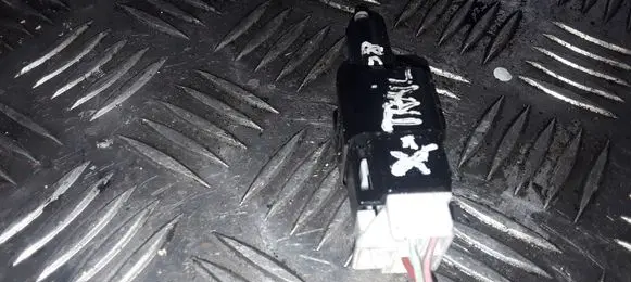 Nissan X-Trail T30 Sensor