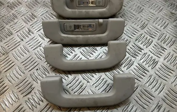 Mercedes-Benz GLC X253 C253 A set of handles for the ceiling 