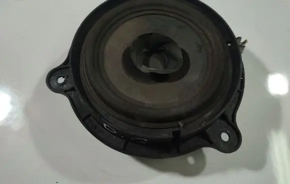 Nissan Primera Front door speaker 380405
