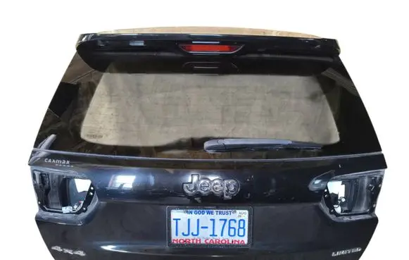 Jeep Grand Cherokee Tailgate/trunk/boot lid 
