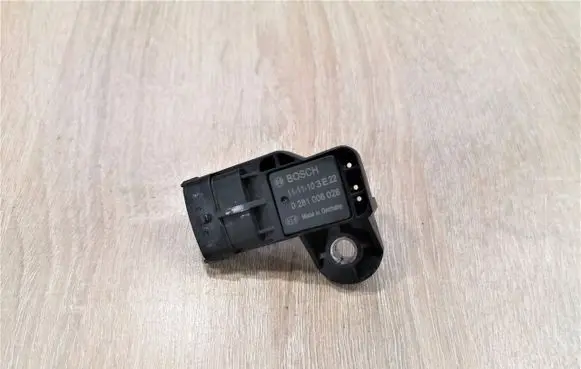 Alfa Romeo Giulietta Air pressure sensor 0281006028