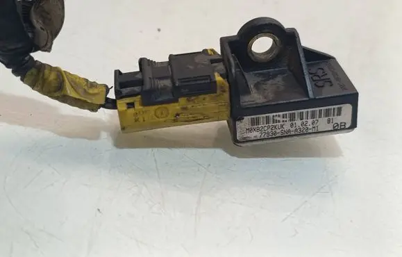 Honda Civic Airbag deployment crash/impact sensor 77930SNAA320M1