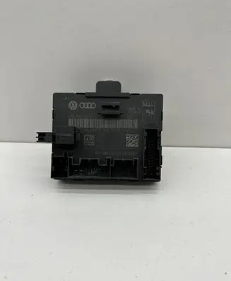 Audi A5 8T 8F Door control unit/module 8T0959793K
