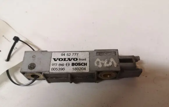 Volvo V70 Airbag deployment crash/impact sensor 9452777
