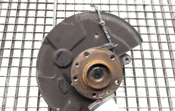 Renault Scenic IV - Grand scenic IV Front wheel hub spindle knuckle