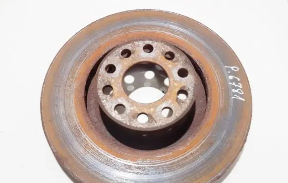 Volkswagen Phaeton Front brake disc ventiliuojamas