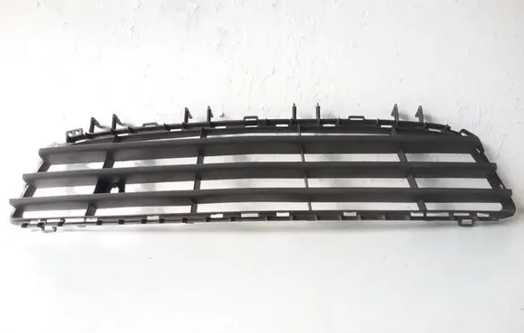 Opel Astra H Front bumper lower grill 24460271