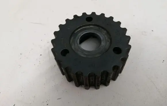 Volkswagen Crafter Fuel pump gear (pulley) 04L130111A 04L130101