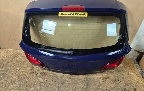 Opel Corsa E Tailgate/trunk/boot lid