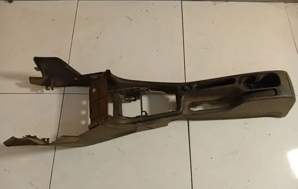 Peugeot 406 Center console 9630394677
