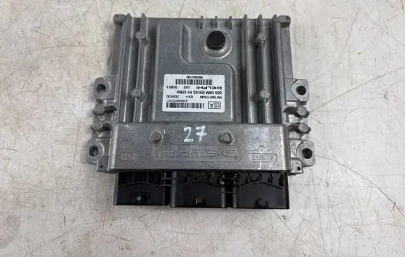 Peugeot 3008 I Engine control unit/module 9667175380