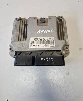Volkswagen Touran I Engine control unit/module 0281014128 03G906021AB 03G906021RN