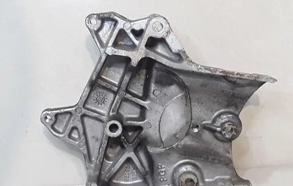 Opel Zafira B Engine mounting bracket 55192649