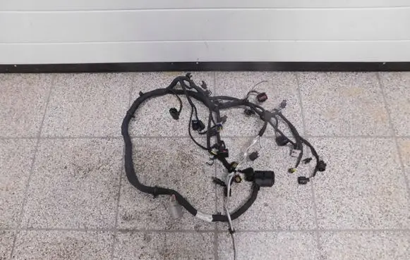 Seat Ibiza V (KJ) Engine installation wiring loom 04C972627G