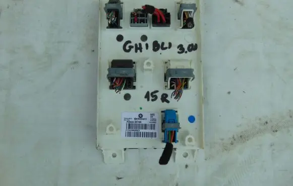 Maserati Ghibli Other control units/modules 68282387AA