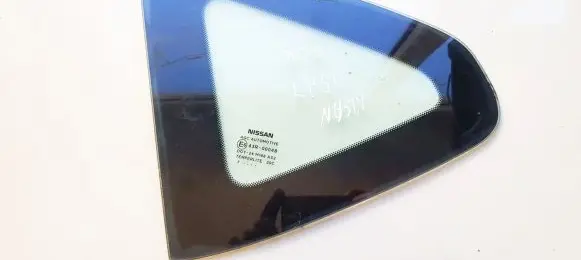 Rear side window