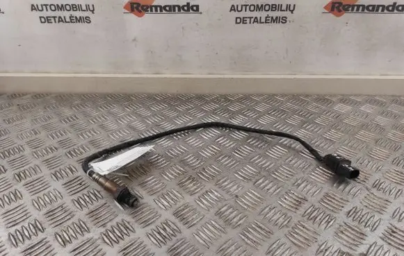 Volkswagen PASSAT B6 Lambda probe sensor 03G906262