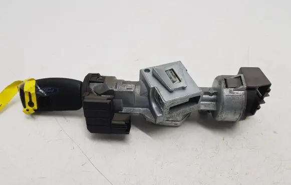 Ford S-MAX Ignition lock 3M513F880AC