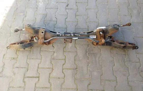 KIA Ceed Rear axle beam with reductor 