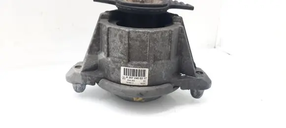 Mercedes-Benz E C207 W207 Engine mount bracket A2072400317