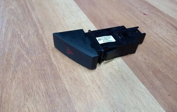 Mazda 6 Hazard light switch GS1D664H0A 03099700 K1827