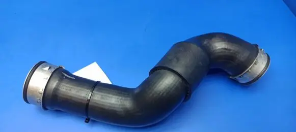 Mercedes-Benz C W203 Intercooler hose/pipe A2035281782