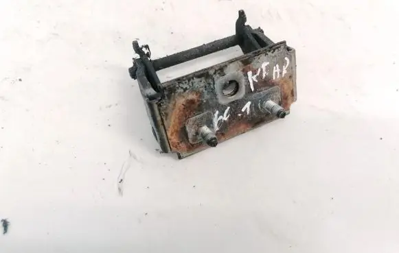 Ford Focus Tailgate/trunk/boot hinge