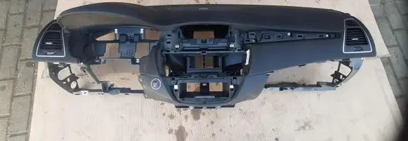 Renault Laguna III Dashboard 1111
