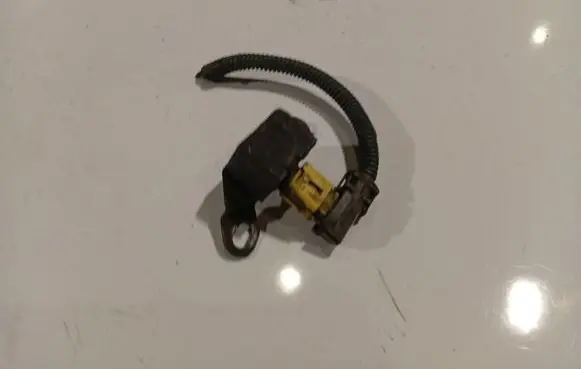 Toyota Corolla E120 E130 Airbag deployment crash/impact sensor