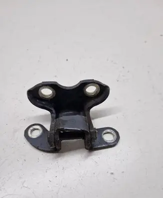 Toyota Prius (XW30) Rear door upper hinge
