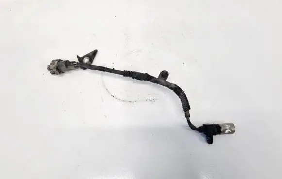 Toyota Avensis T270 Crankshaft position sensor 9091905069