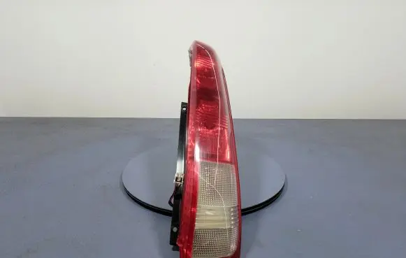 Nissan X-Trail T30 Rear/tail lights ICHIKOH4913